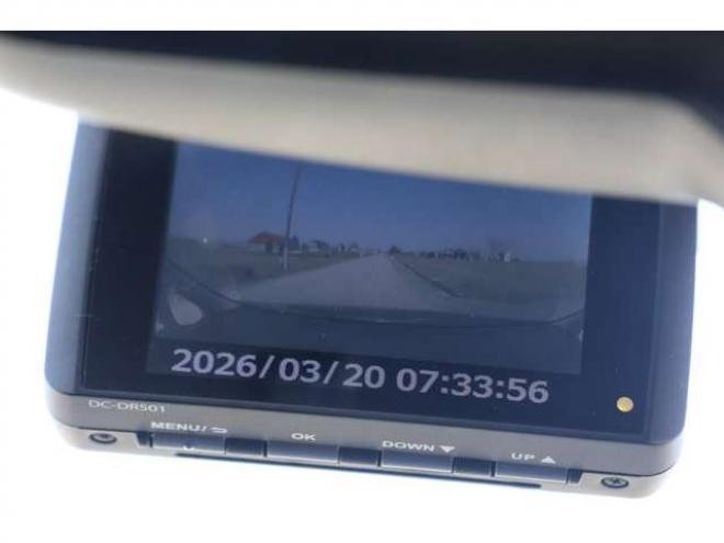 ブレイド2.4 G 4WD　検二年　バックカメラ　ハーフレザーシート 2400