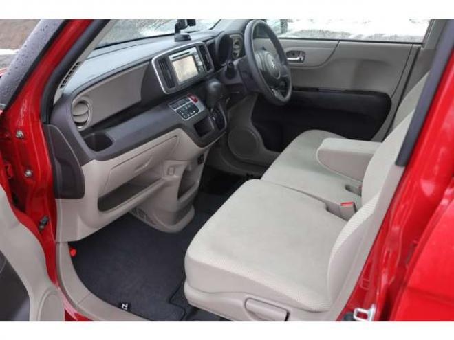 N-ONEG Lパッケージ 4WD　検2年　純正ナビ　TV　バックカメラ　スマートキー　自社　ローンカノウ 660