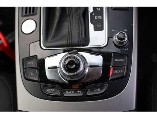 アウディA4アバント 2.0 TFSI クワトロ 4WD　検二年　後期　バックカメラ　Bluetooth 正規輸入車 2000