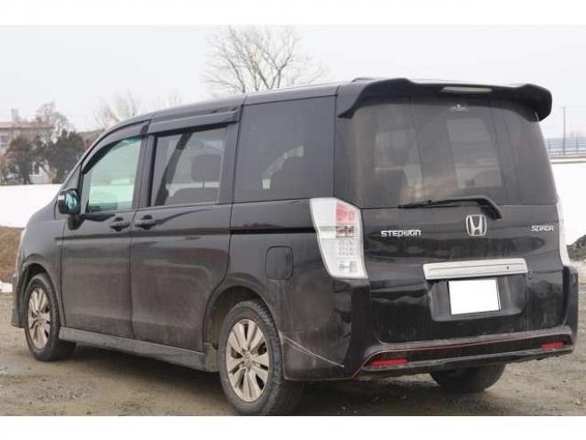 ステップワゴン2.0 スパーダ Z 4WD　検二年　バックカメラ　自社　ローンカノウ 2000