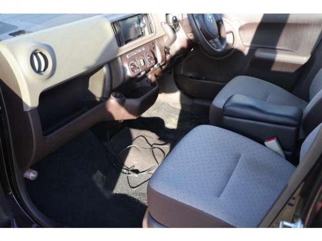 パッソ1.0 X 4WD　検2年　キーレス　自社　ローンカノウ 1000