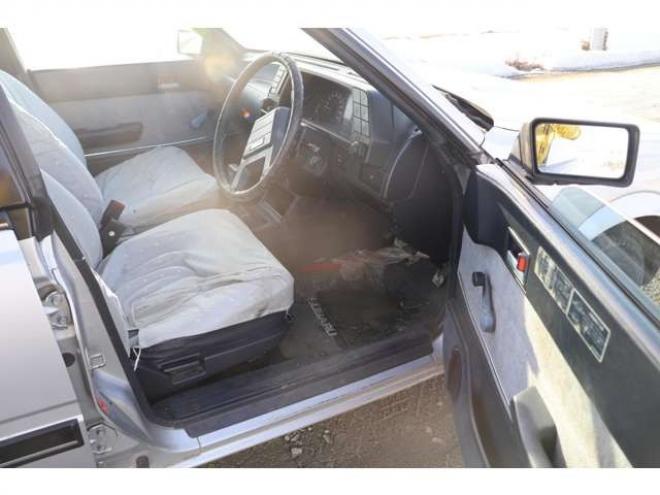 レオーネ4WD　検二年　スタッドレスタイヤ 1800