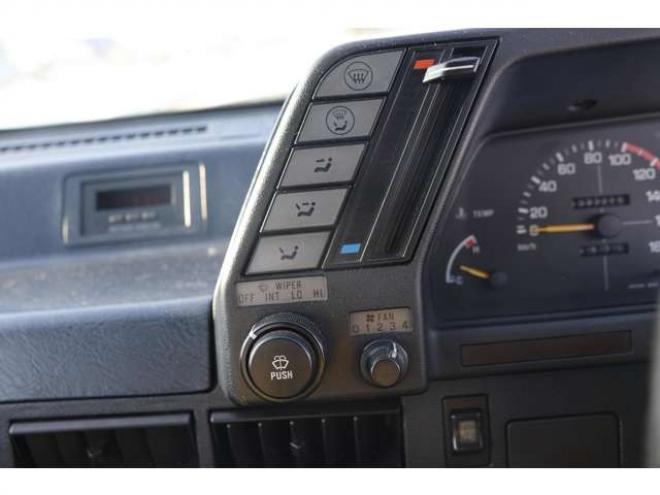 レオーネ4WD　検二年　スタッドレスタイヤ 1800