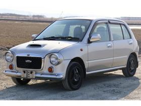 ヴィヴィオ　ビストロ　スーパーチャージャー　検二年　マニュアル5速　社外マフラー　ブーストメーター　自社　ローンカノウ 2WD 660