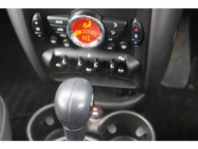 ミニクロスオーバー クーパー オール4　検2年　オートライト　スマートキー　自社　ローンカノウ 正規輸入車 4WD 1600