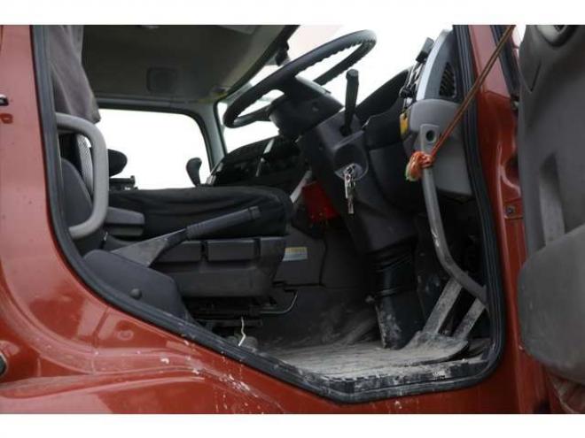 クオンダンプ　検R9/1 2WD 11000