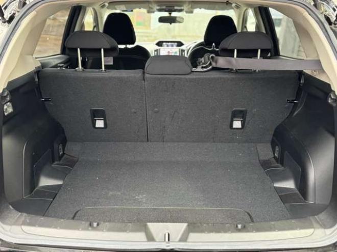 インプレッサスポーツ 2.0 i-L アイサイト 4WD　ナビ　TV　Bカメラ　Bluetooth　LEDヘッドライト　STiフロントリップ 2000