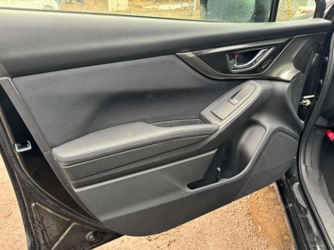 インプレッサスポーツ 2.0 i-L アイサイト 4WD　ナビ　TV　Bカメラ　Bluetooth　LEDヘッドライト　STiフロントリップ 2000