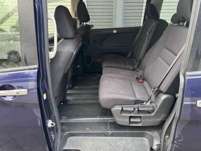 セレナ2.0 X Vセレクション 4WD　ナビ　TV　全周囲カメラ　ETC　両側Pスライド 2000