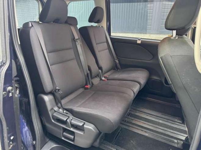 セレナ2.0 X Vセレクション 4WD　ナビ　TV　全周囲カメラ　ETC　両側Pスライド 2000