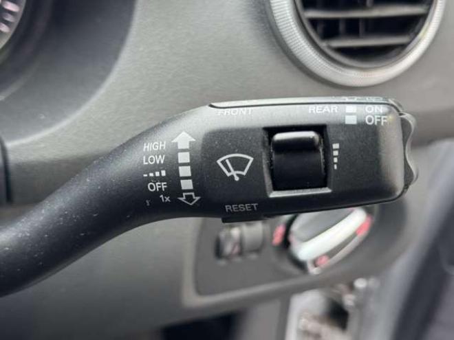 アウディA3スポーツバック 2.0 TFSI クワトロ 4WD　ナビ　TV　Bカメラ　Bluetooth 正規輸入車 2000