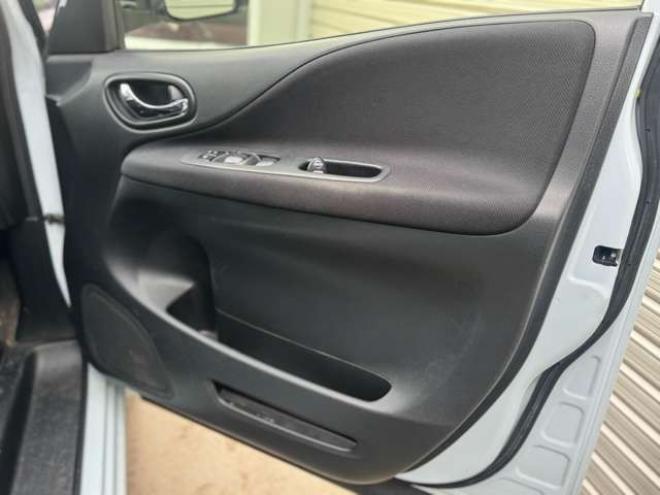 セレナ2.0 ハイウェイスター Vセレクション+Safety 4WD　ナビ　TV　Bカメラ　Bluetooth　フリップダウン　両側Pスライド 2000