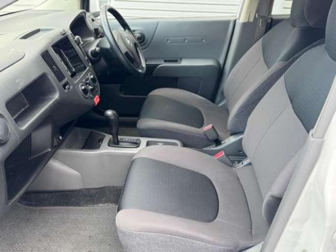 AD1.6 VE 4WD　夏冬タイヤ 1600