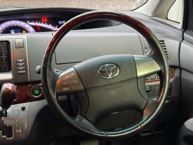 エスティマ2.4 アエラス Gエディション 4WD　ナビ　TV　Bluetooth　両側Pスライド 2400