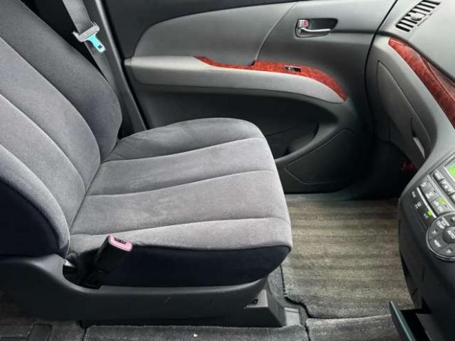 エスティマ2.4 アエラス Gエディション 4WD　ナビ　TV　Bluetooth　両側Pスライド 2400