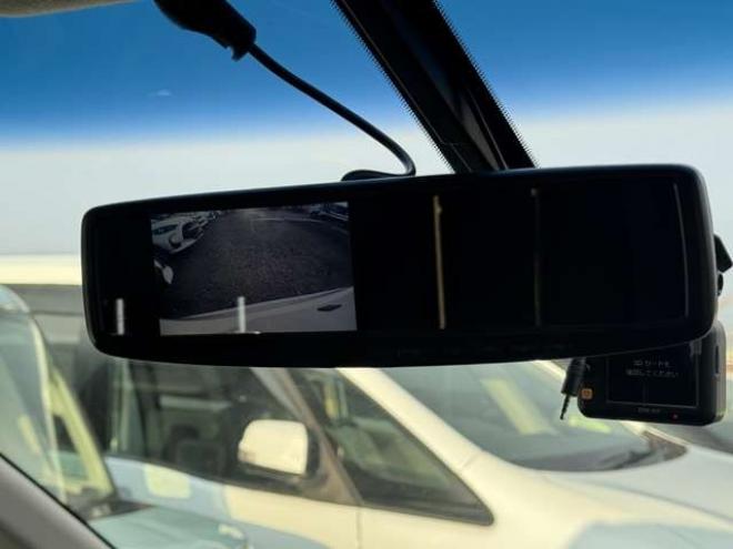 セレナ2.0 20S 4WD　後期型 2000