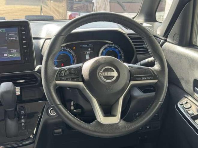 ルークスハイウェイスターX 4WD　全方位カメラ　両側Pスライド　Egスターター　デジタルインナーミラー　Bluetooth 660