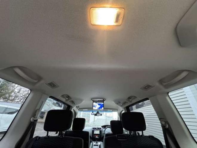 セレナ2.0 20X 4WD　ナビ　TV　Bluetooth　フリップダウン　キーフリー　Pスライドドア 2000