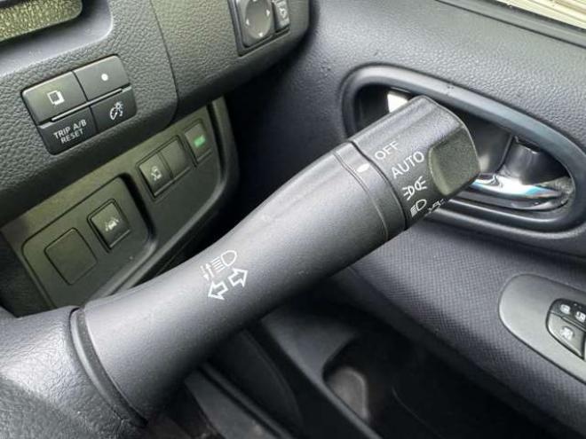 セレナ2.0 20X 4WD　ナビ　TV　Bluetooth　フリップダウン　キーフリー　Pスライドドア 2000