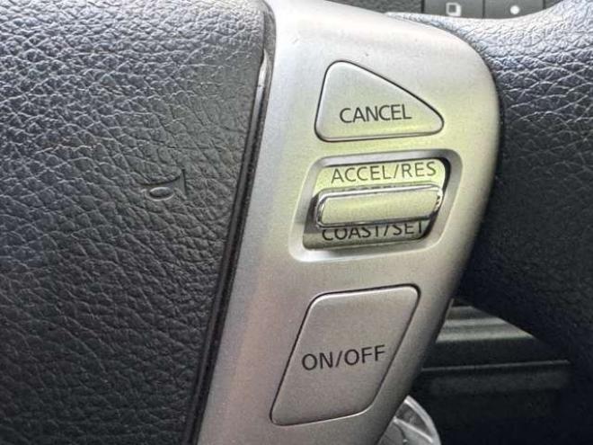 セレナ2.0 20S 4WD　ナビ　TV　Bluetooth　Bカメラ　クルコン　後期型 2000