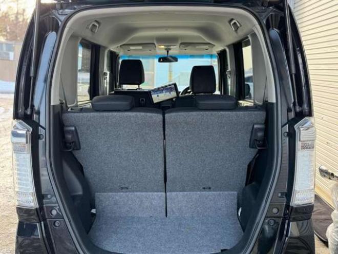 N-BOXカスタムG 4WD　スマートキー　ナビ　TV　リアモニター 660