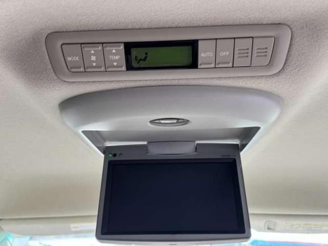 エスティマハイブリッド2.4 X 4WD　ナビ　TV　Bカメラ　フリップダウン 2400