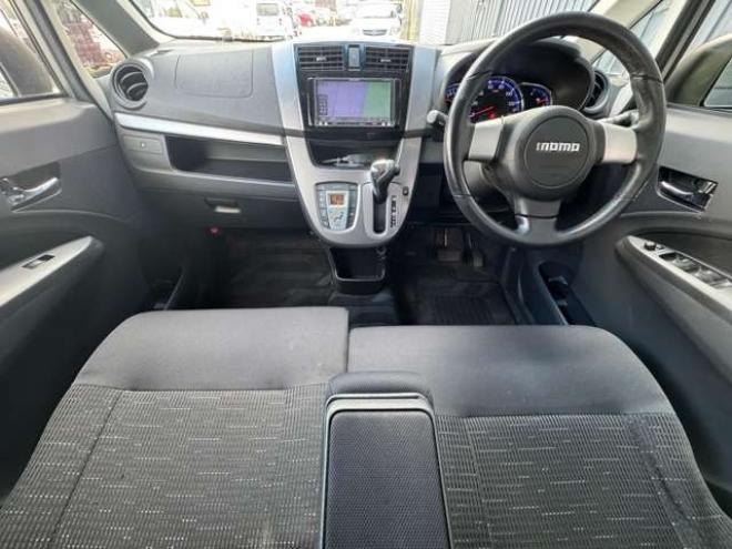 ステラカスタムRS 4WD　ナビ　TV　Bluetooth　HID 660