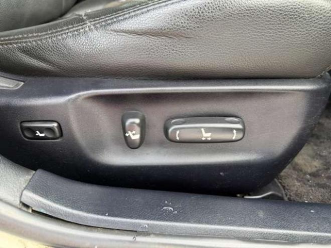 マジェスタ4.3 i-Four 4WD　ナビ・TV・バックカメラ　ETC 4300