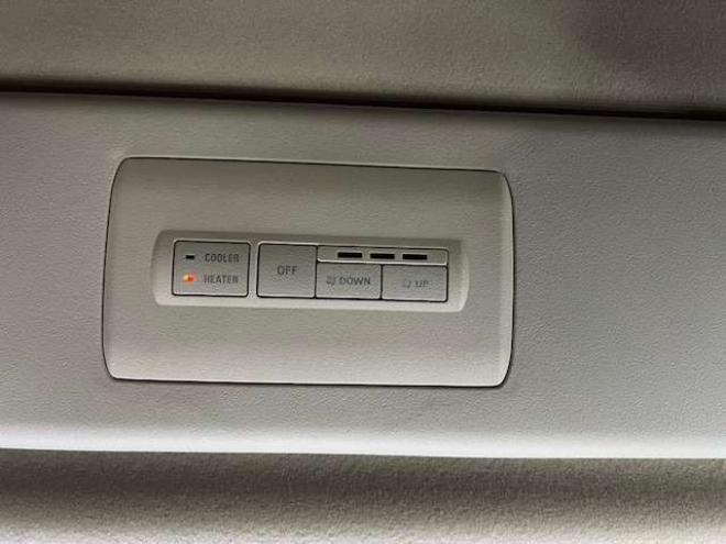 デリカD：5 2.2 D パワーパッケージ ディーゼルターボ 4WD　ディーゼルターボ・SDナビ・新規車検整備付 2300