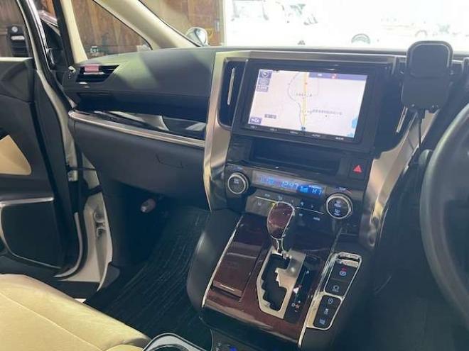 ヴェルファイア2.5 V 4WD　車検R10年1月・SDナビ・リフトアップ・純正リアモニター・両側パワースライド・メモリー付パワーシート・トーヨーオープンカントリー16AWセット・スタッドレスタイヤセット・ドライブレコーダー・エンジンスターター 2500