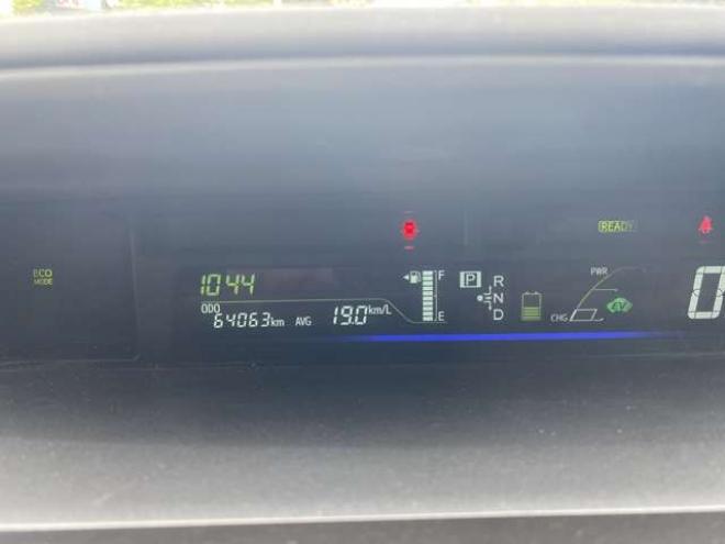 プリウスα1.8 G チューン ブラック　 2WD 1800