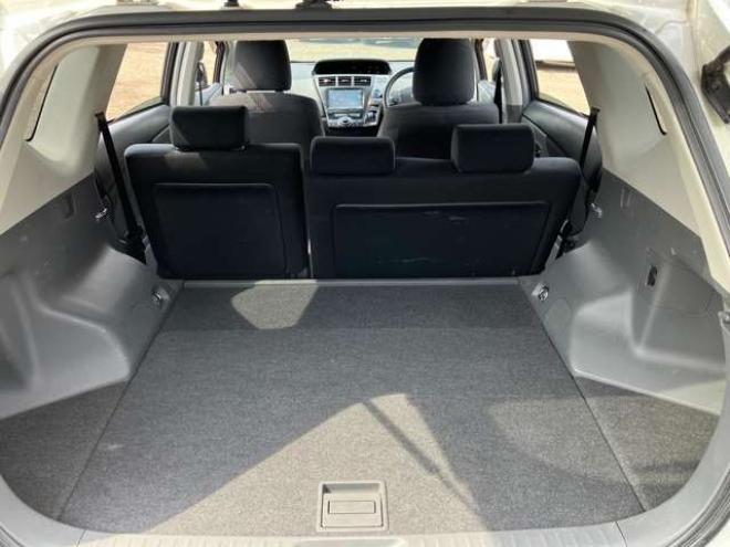 プリウスα1.8 S チューン ブラック　 2WD 1800