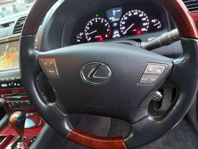 レクサスLS 460 Iパッケージ　 2WD 4600