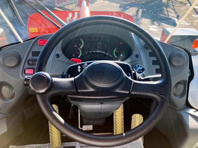 ホイールローダ日立　中古　ZW100-6　建機