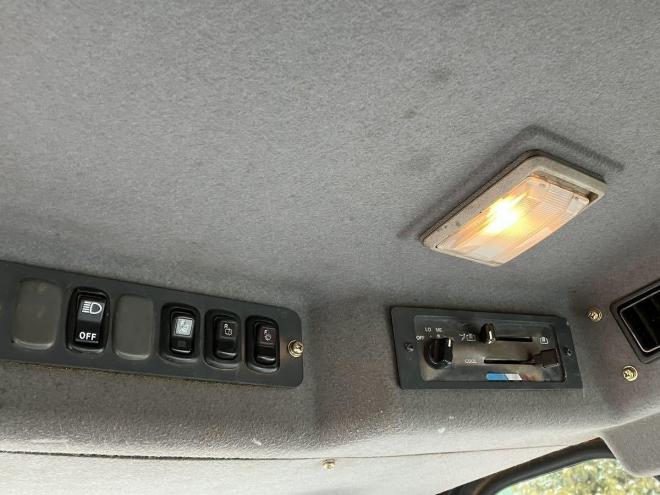 ホイールローダクボタ　中古　タイヤショベル　R420D　建機