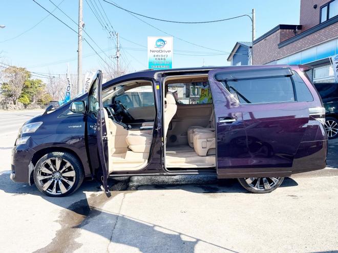 ヴェルファイアハイブリッド2.4X 4WD　ローンが不安な方＜優遇ローン＞　本州仕入　サンルーフ　社外20AW　両側パワスラ 4WD 2400 5Dr