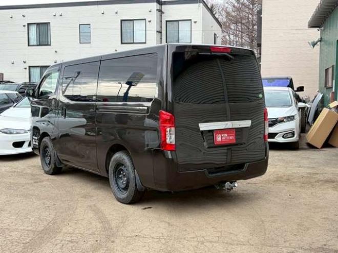 キャラバンNV350 2.5 プレミアムGX ロングボディ ディーゼルターボ 4WD　ナビ　バックカメラ　ETC　パワステ　パワーウィンドウ　キーレスエントリー　エアコン　盗難防止装置　両側スライドドア　フロントフォグランプ 2500