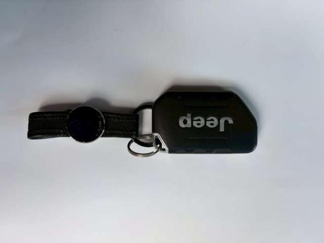 ラングラーアンリミテッド サハラ 3.6L 4WD　グラナイトグレー　エアコン　クルコン　パワステ　パワーウィンドウ　フロントカメラ　バックカメラ　キーレスエントリー　アルミホイール　ABS　横滑り防止装置　盗難防止装置　フルセグTV 正規輸入車 3600