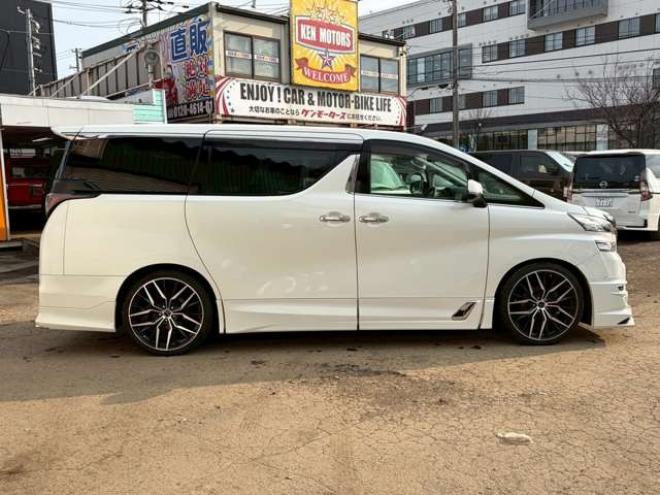 ヴェルファイア2.5 Z 4WD　純正ナビ　TRDエアロ　両側パワスラ　バックカメラ　社外アルミホイール　ETC　車高調　パワステ　パワーウィンドウ　キーレスエントリー　ABS　盗難防止装置　横滑り防止装置　エアコン　3列シート 2500