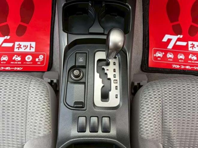 ハイラックスサーフ2.7 SSR-X リミテッド 4WD　TVナビ　パワステ　パワーウィンドウ　キーレスエントリー　LEDヘッドライト　フォグランプ　リフトアップ　アルミホイール　ルーフレール　寒冷地仕様　ABS　バックカメラ　盗難防止装置　エアコン 2700