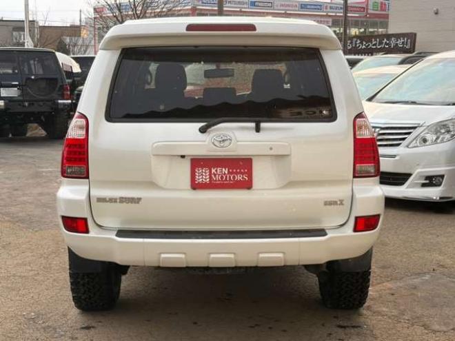 ハイラックスサーフ2.7 SSR-X リミテッド 4WD　TVナビ　パワステ　パワーウィンドウ　キーレスエントリー　LEDヘッドライト　フォグランプ　リフトアップ　アルミホイール　ルーフレール　寒冷地仕様　ABS　バックカメラ　盗難防止装置　エアコン 2700