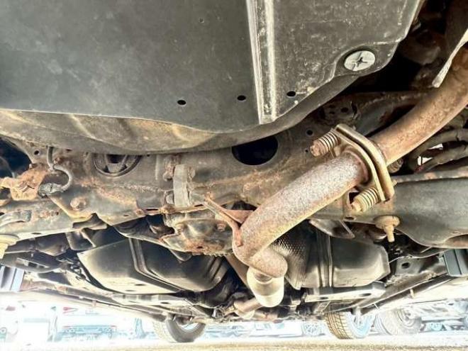 マークXジオ2.4 240G 4WD　6人乗り　3列シート　パワステ　パワーウィンドウ　純正ナビ　キーレスエントリー　ETC　バックカメラ　ABS　盗難防止装置　エアコン　電動シート　横滑り防止装置　アルミホイール 2400