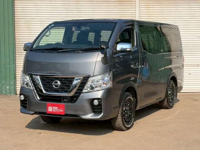 キャラバンNV350 2.5 プレミアムGX ロングボディ ディーゼルターボ 4WD　ヒッチメンバー　エンジンスターター　パワステ　パワーウィンドウ　純正ナビ　バックカメラ　ETC　社外アルミホイール　ABS　キーレスエントリー　ドライブレコーダー 2500