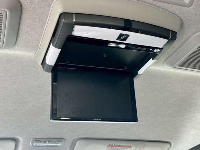 ハイエース2.7 GL ロング ミドルルーフ 4WD　10人乗り　パワステ　パワーウィンドウ　エアコン　社外ナビ　後席モニター　キーレスエントリー　片側スライドドア　盗難防止装置　フロントモデリスタ 2700