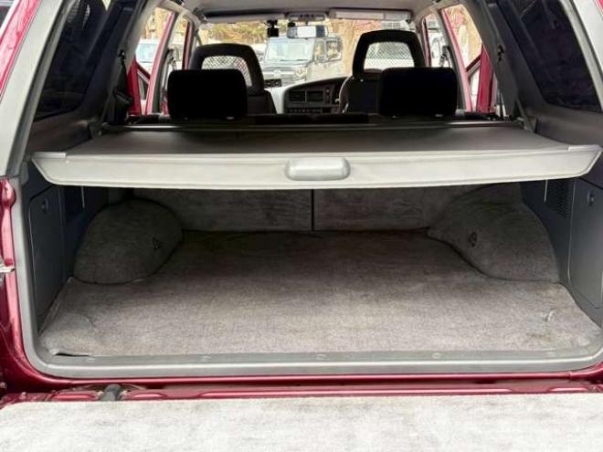 ハイラックスサーフ3.0 SSR-G ワイドボデー ディーゼルターボ 4WD　レカロシート　社外ハンドル　社外ナビ　地デジ　ETC　2バッテリー　バンパーガード　パワステ　パワーウィンドウ　純正アルミホイール　クルーズコントロール　寒冷地仕様 3000