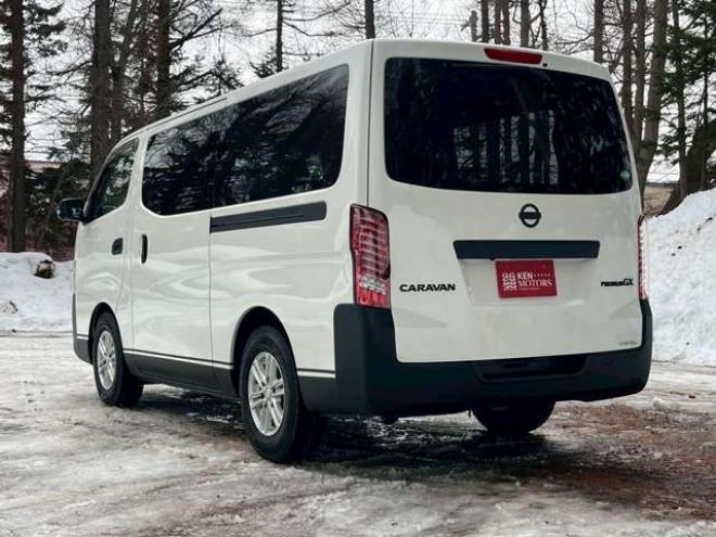 キャラバンNV350 2.5 プレミアムGX ロングボディ ディーゼルターボ 4WD　エンジンスターター　社外11インチナビ　バックカメラ　ETC　ワンオーナー　左側電動スライドドア　社外アルミ　パワーウィンドウ　パワステ　後席モニター　ABS　キーレスエントリー　衝突被害軽減ブレーキ 2500