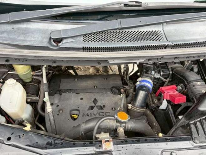 デリカD：5 2.4 G パワーパッケージ 4WD　リフトアップ　両側パワースライドドア　社外ナビ　バックカメラ　フロントカメラ　リアパワーゲート　後席モニター　パワステ　パワーウィンドウ　ABS　キーレスエントリー 2400