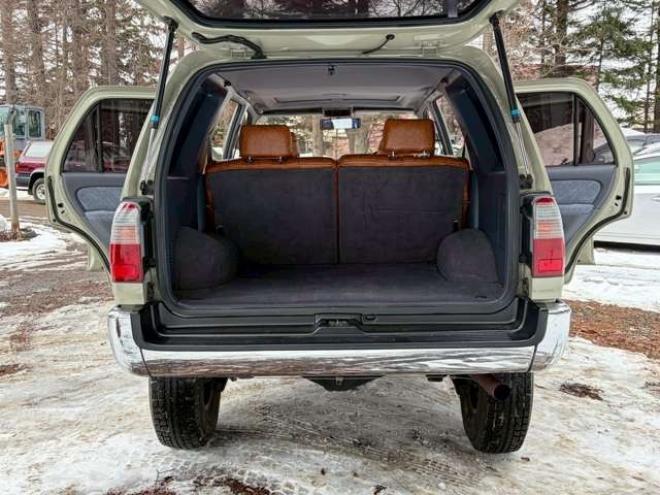 ハイラックスサーフ3.0 SSR-G ワイドボディ ディーゼルターボ 4WD　リフトアップ　全塗装済ベージュ　アルミホイール　メッキバンパー　サンルーフ　ETC　パワステ　パワーウィンドウ　ABS　キーレスエントリー　エアコン　寒冷地仕様 3000