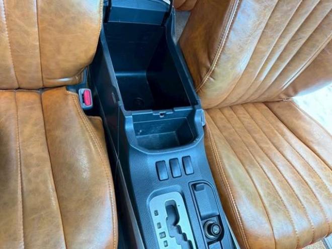 ハイラックスサーフ2.7 SSR-X アメリカンバージョン 4WD　社外ナビ　バックカメラ　リフトアップ　社外アルミ　エアコン　社外ETC　グリルガード　グッドリッチマフラー　LEDライト　全塗装済　パワーウィンドウ　パワステ　キーレス　ダッシュマット　タープ 2700