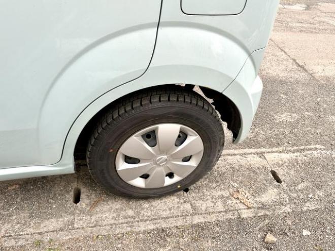 モコS-FOUR  4WD タイミングチェーン車　サビ少ない　夏冬タイヤ　キーレス 4WD 660 5Dr